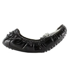 Mocassins ballerines laqué noir 821-1V
