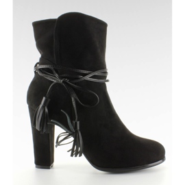 Bottes avec une séparation M243 Black le noir