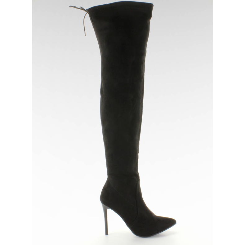 Cuisses en daim sur l'AZ-2 Black le noir