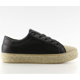 Sneakers sur une chaussure en toile NA05P noire le noir