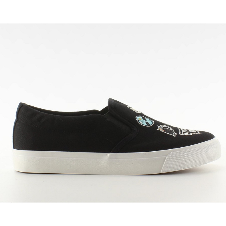 Baskets à enfiler avec broderies NB102P Black le noir
