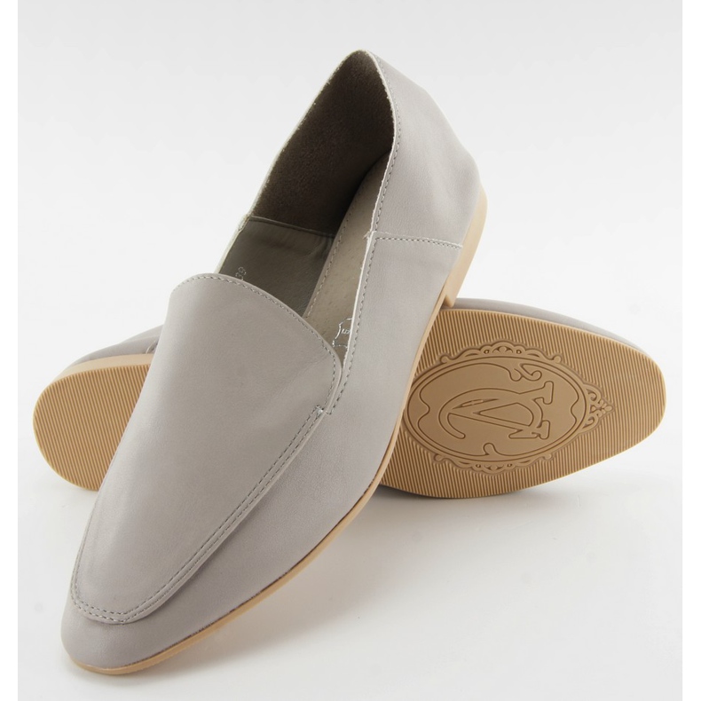 Mocassins mous comme une peau de veau gris