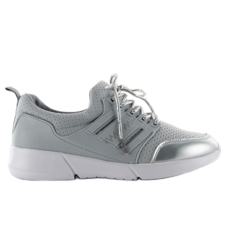 Baskets grises légères R57