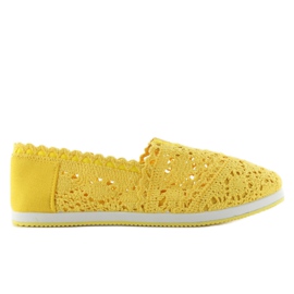 Baskets à lacets en jaune bv10