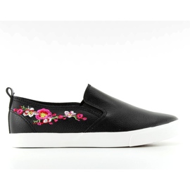 Slipons avec délicate broderie g1204a Noir le noir