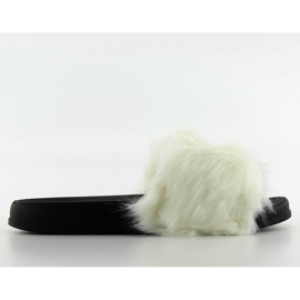 Chaussons avec fourrure dd69p blanc