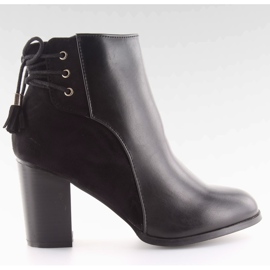 Talons hauts noirs classiques noirs le noir