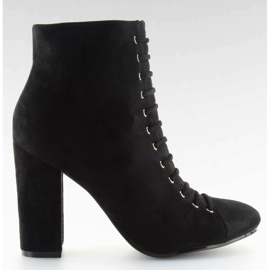 Escarpins noirs en daim noir