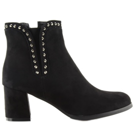 Bottes noires noires à talons hauts