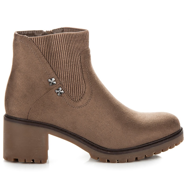 Milaya Bottes sur un poste large brun