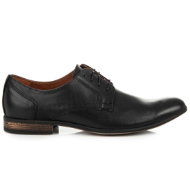 Chaussures en cuir Lucca le noir