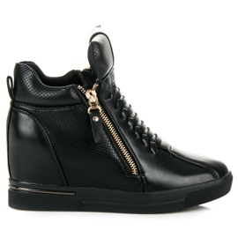 Baskets noires