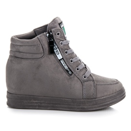 Baskets en daim gris