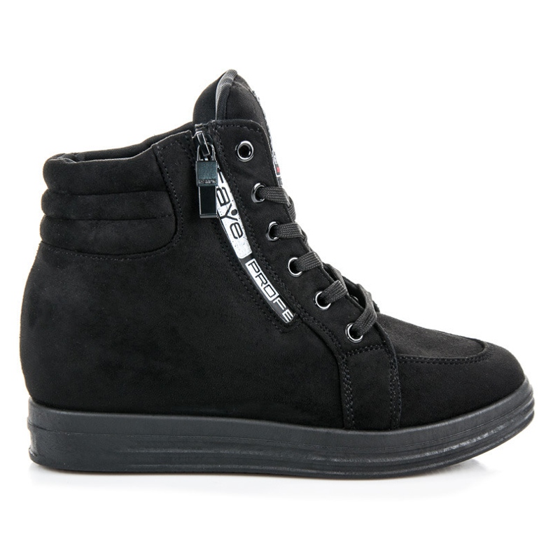 Baskets en daim le noir