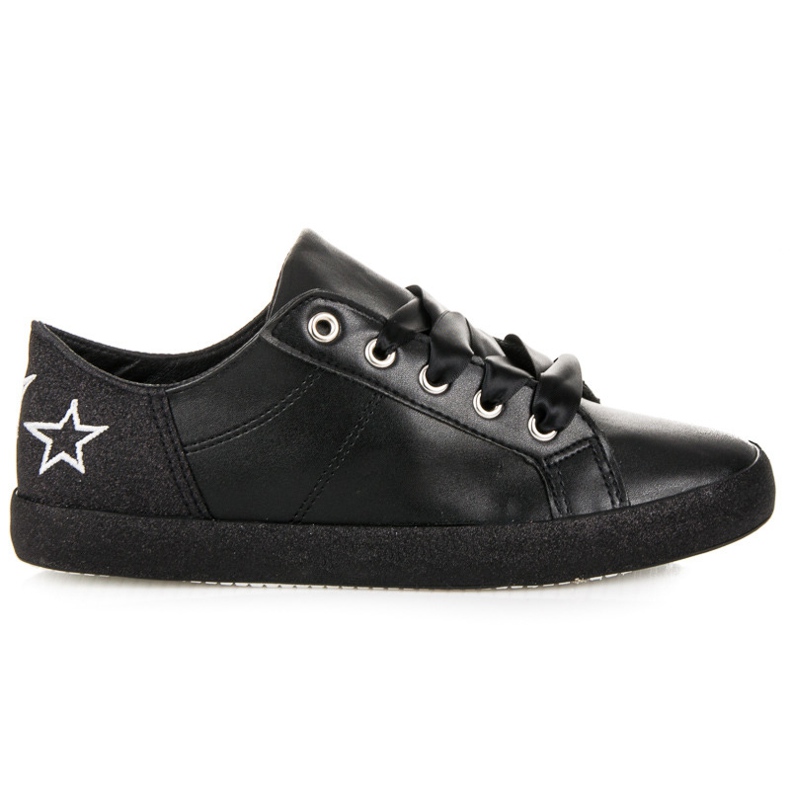 L&H Baskets attachées avec un ruban le noir