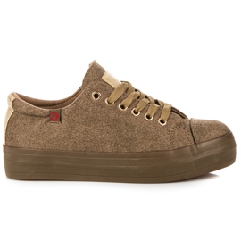 Tony Baskets en velours sur la plateforme vert