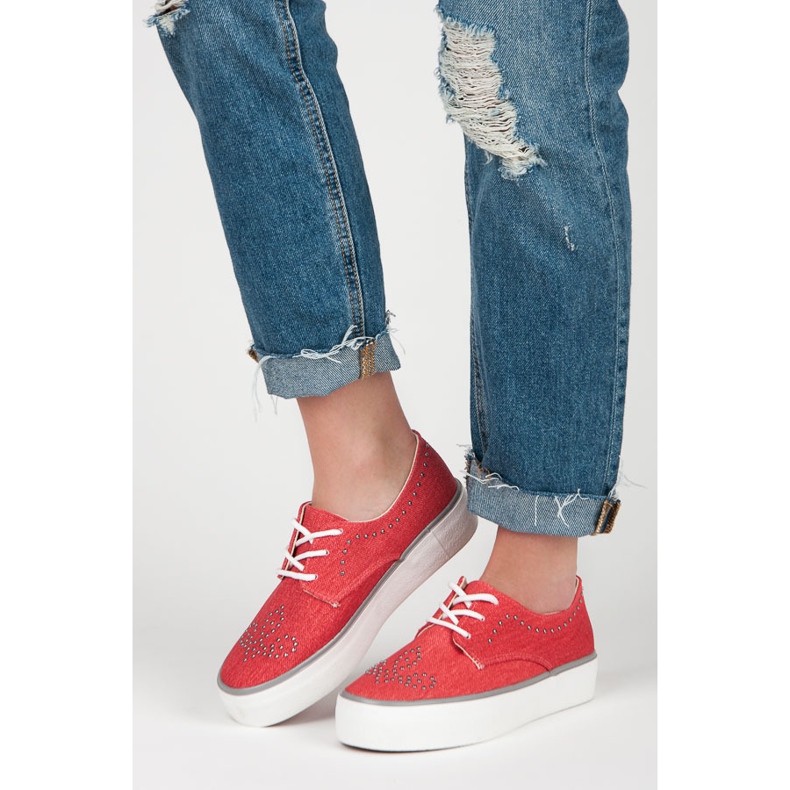 Kylie Sneakers avec des cristaux rouge