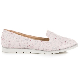 Vices Seigneurs avec des fleurs rose