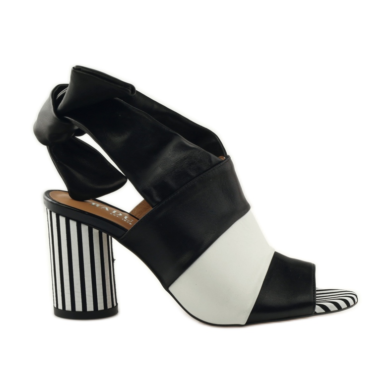 Badura 7787 sandales pour femmes nouées blanche le noir