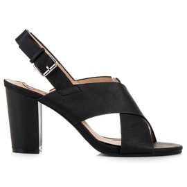 Kylie Sandales noires à talons hauts