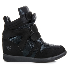 Vices de baskets velcro le noir