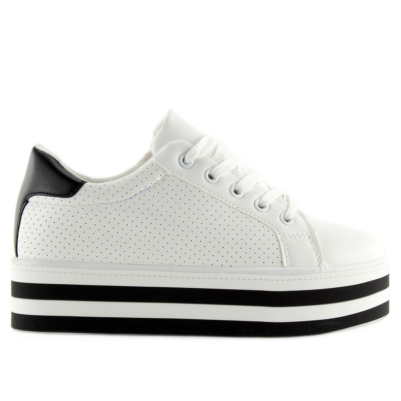 Baskets blanches sur semelle haute