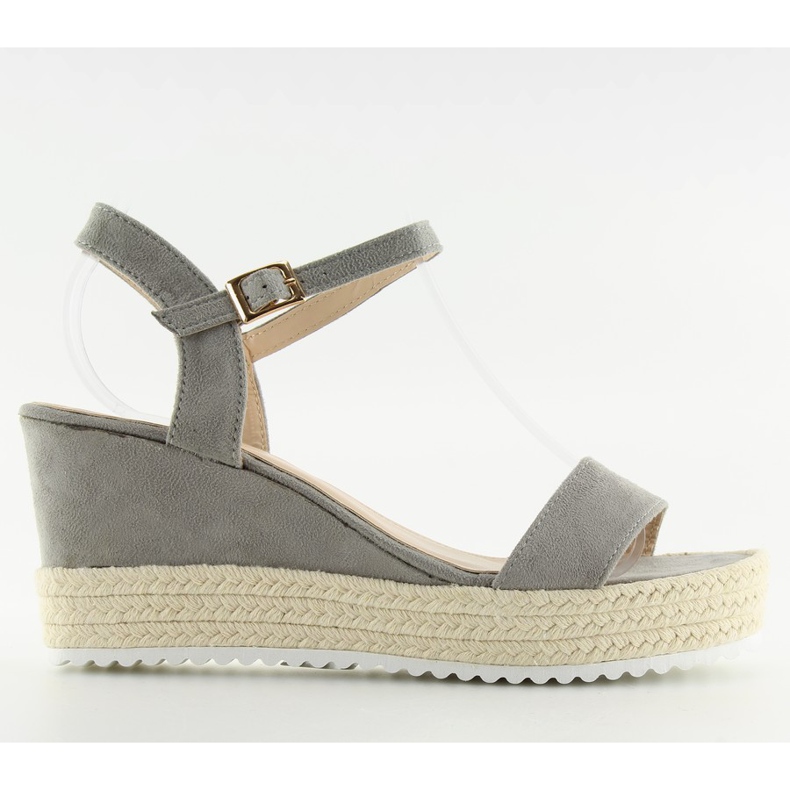 Sandales gris gris sur talons compensés Sandales gris gris sur talons compensés