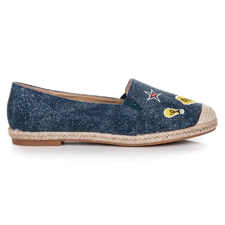 Bestelle Espadrilles printanières à patchs bleu