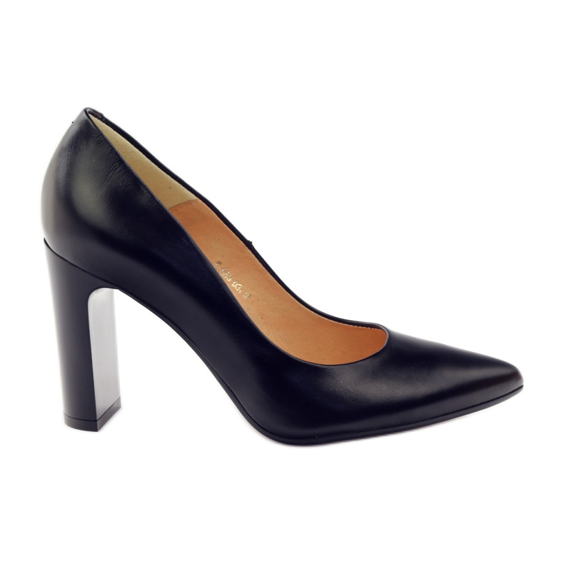 Escarpins classiques sur le poteau ESPINTO 689 le noir