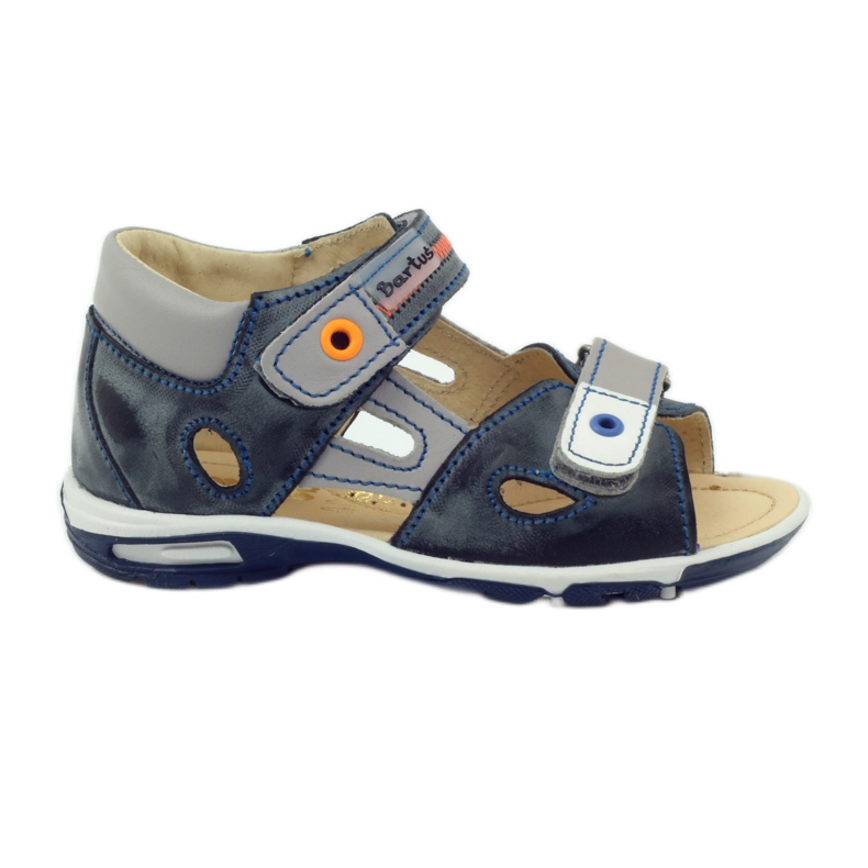 Sandales avec Velcro Bartuś 119 gris foncé Sandales avec Velcro Bartuś 119 gris foncé