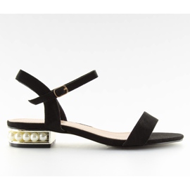 Sandales à talons hauts avec perles noir 99-