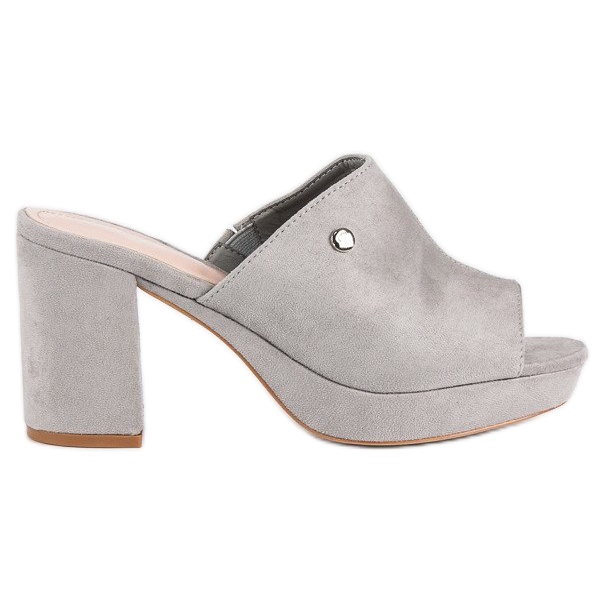 Milaya Chaussons sur le poteau gris