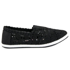 Ballerines en dentelle noire
