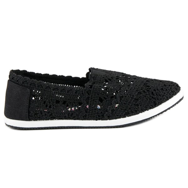 Ballerines en dentelle noire