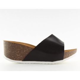 Chaussons noirs JM26 noirs sur semelle compensée confortable le noir