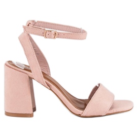 Sandales en daim roses
