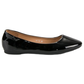 Ch. Creation Ballerines laquées noires le noir