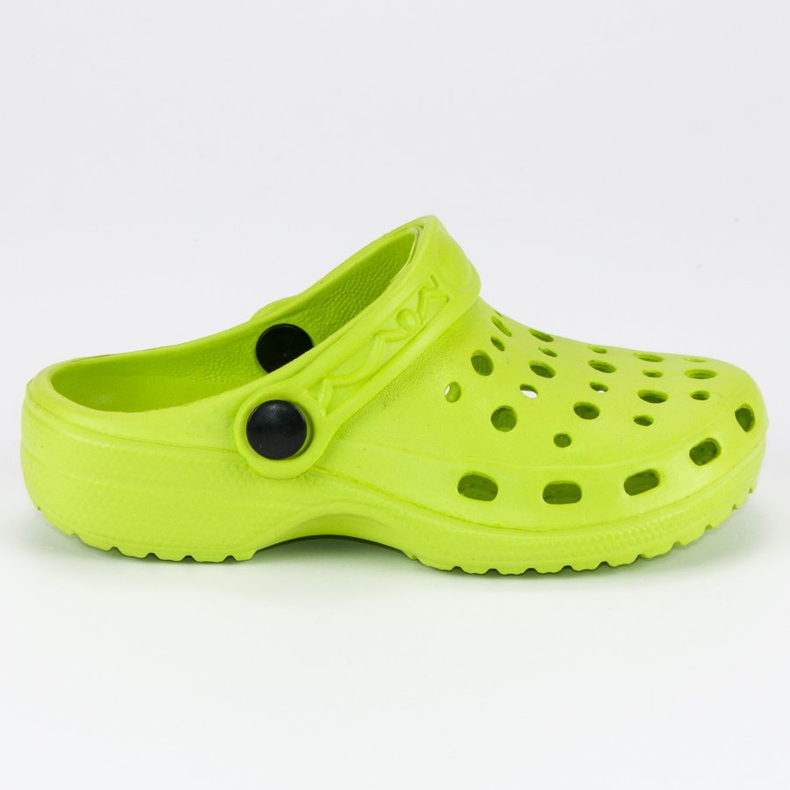 Tongs en caoutchouc vert