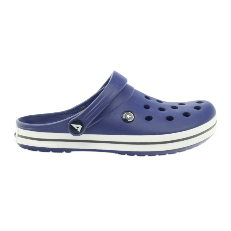 American Club Crocs clogs slippers sandales bleu marine