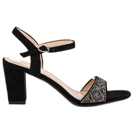 Sandales élégantes à talons hauts noir