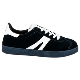 Baskets en daim MCKEYLOR blanche bleu marin