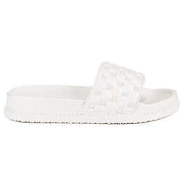 Pantoufles élégantes pour femmes blanche