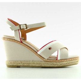 Sandales compensées Tomy 1234 beige