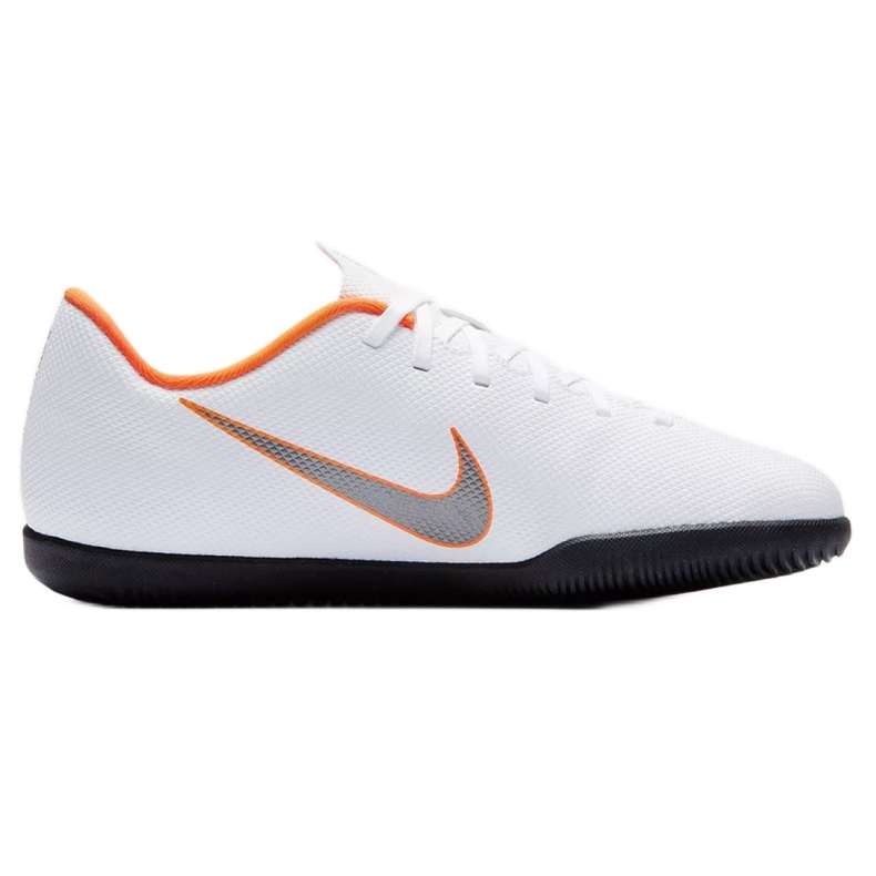 Chaussures d'intérieur Nike Mercurial Vapor 12 Club Gs Ic Jr AH7354-107 blanche blanche