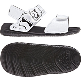 Sandales Adidas Star Wars AltaSwim Jr CQ0128 blanche le noir Sandales Adidas Star Wars AltaSwim Jr CQ0128 blanche le noir