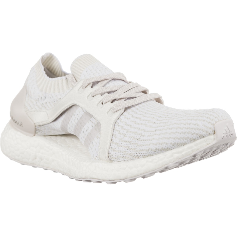 Adidas Ultra Boost 879 blanche
