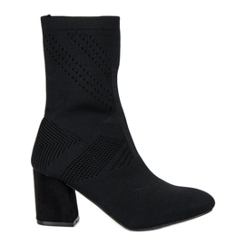 Bottes femme ajustées le noir