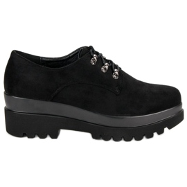 Chaussures en daim noir le noir