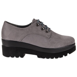 Chaussures en daim gris