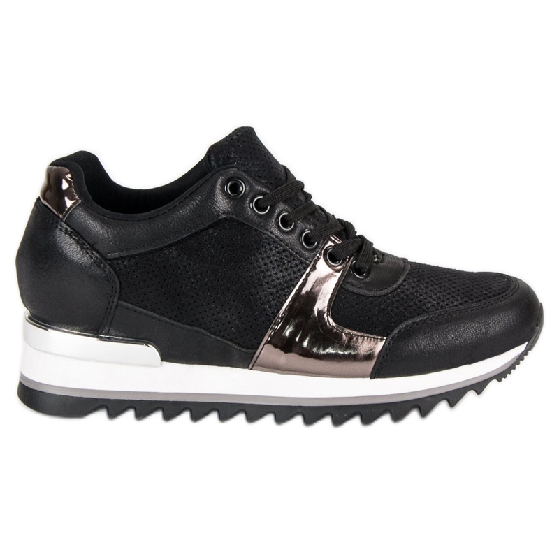 Chaussures de sport nouées le noir